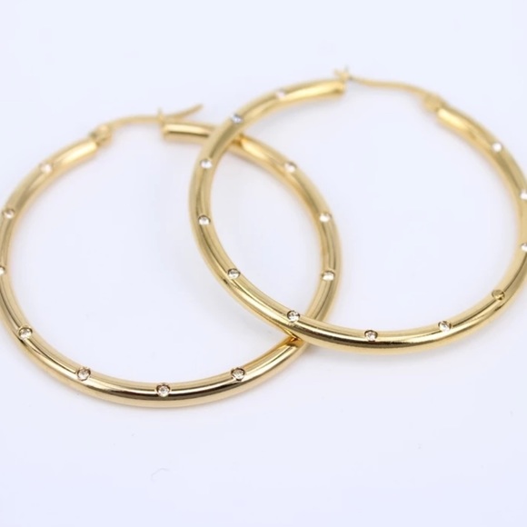 Gold plated 45cm crystal hoop earrings - Picture 3 of 4